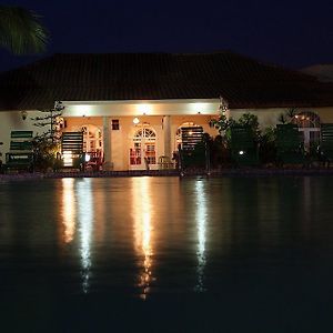 Seaview Gardens Hotel